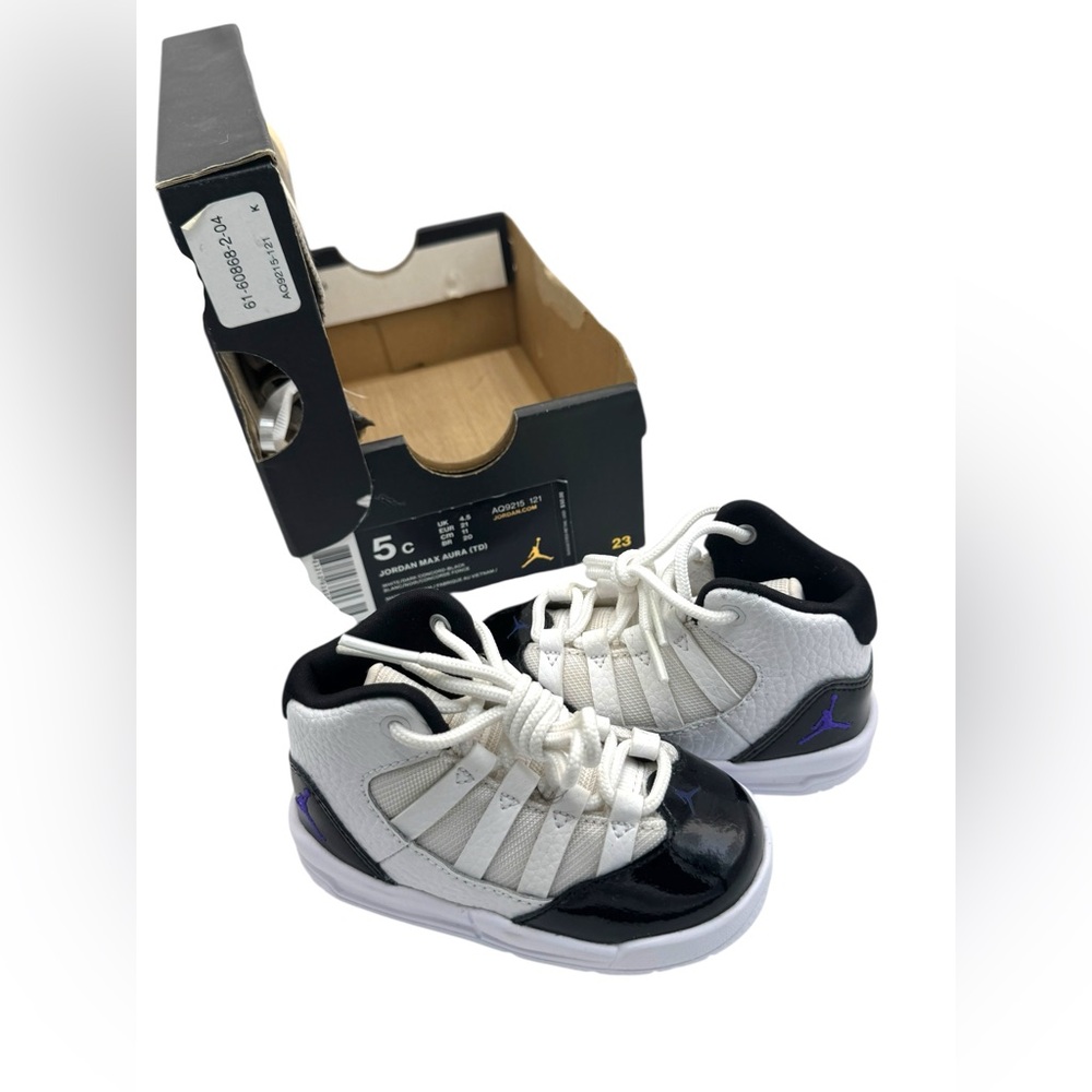 Jordan Max Aura Black Sneakers Box - Picture 12 of 15